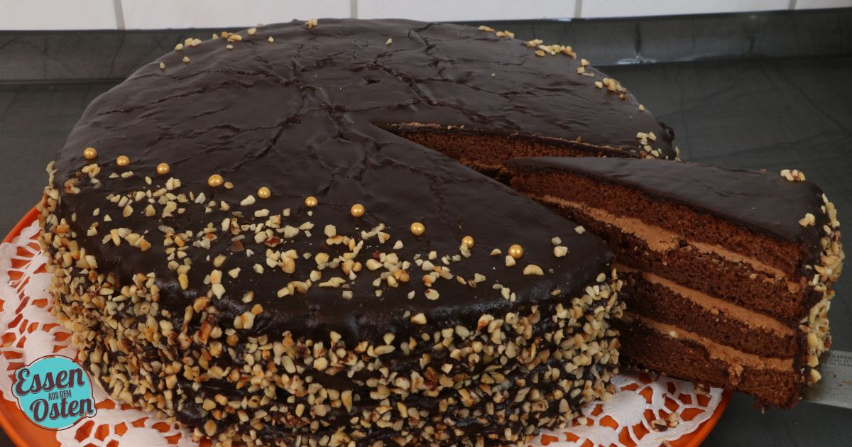 Prager Torte - saftige Schokoladentorte nach russischer Art